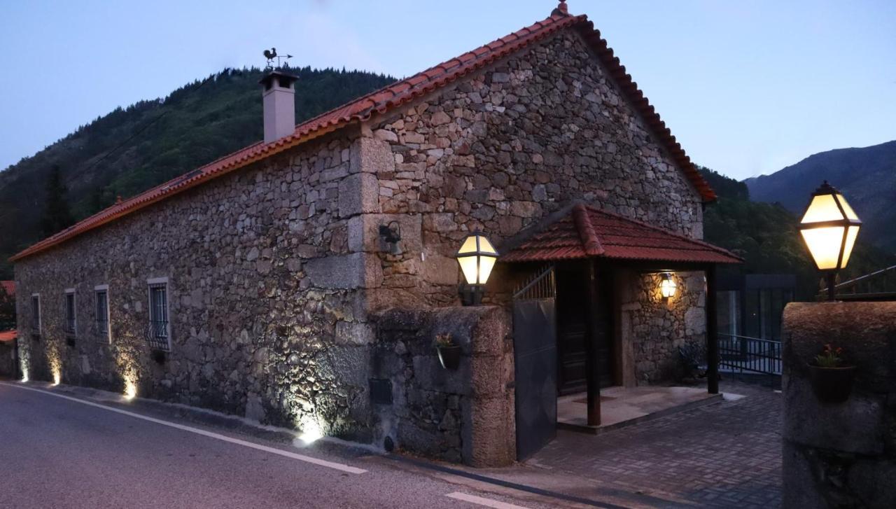 Alojamento Santa Clara Manteigas Kültér fotó